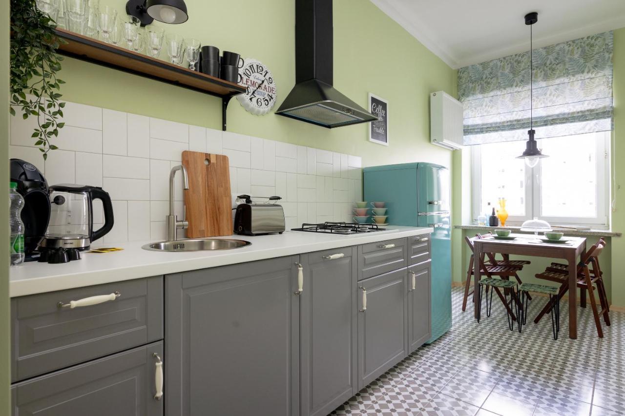 Hala Mirowska Stylish Apartment Varşova Dış mekan fotoğraf