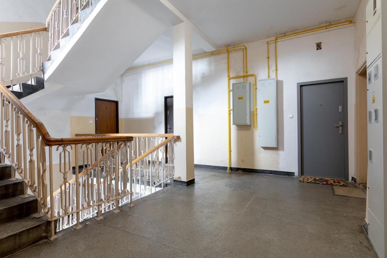 Hala Mirowska Stylish Apartment Varşova Dış mekan fotoğraf