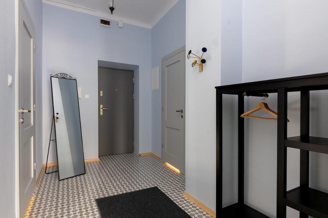 Hala Mirowska Stylish Apartment Varşova Dış mekan fotoğraf